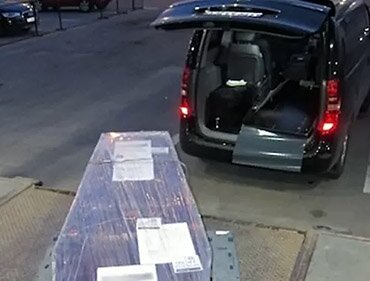 Встреча груза 200 в аэропорту